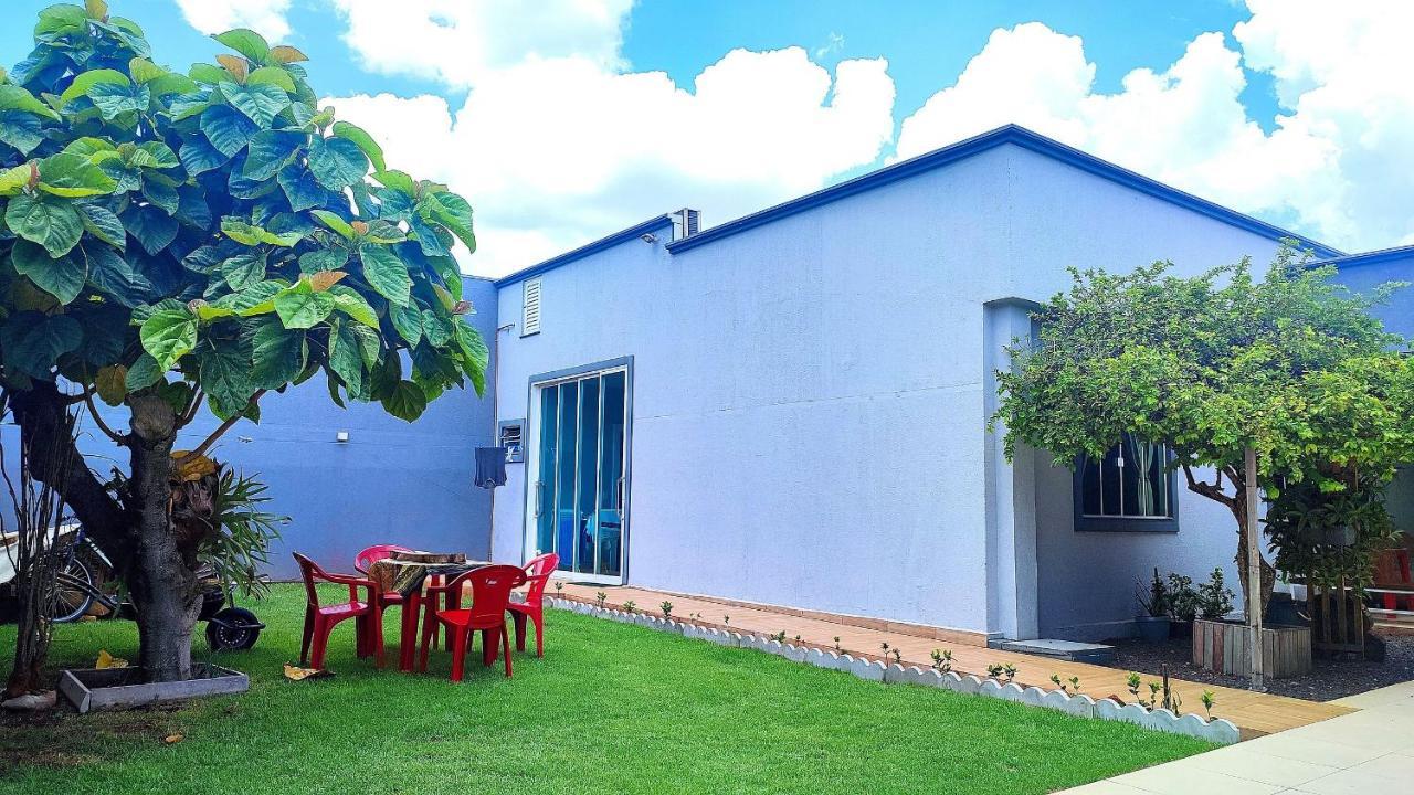 フォス・ド・イグアス Linda Casa Bairro Tranquilo Prox Cataratasヴィラ エクステリア 写真